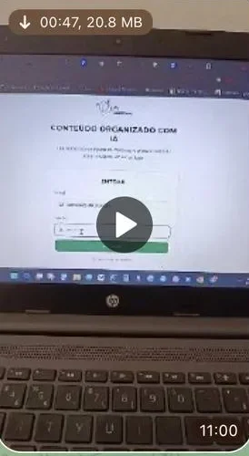 Vídeo do app de conteúdo organizado com IA que a Poli criou